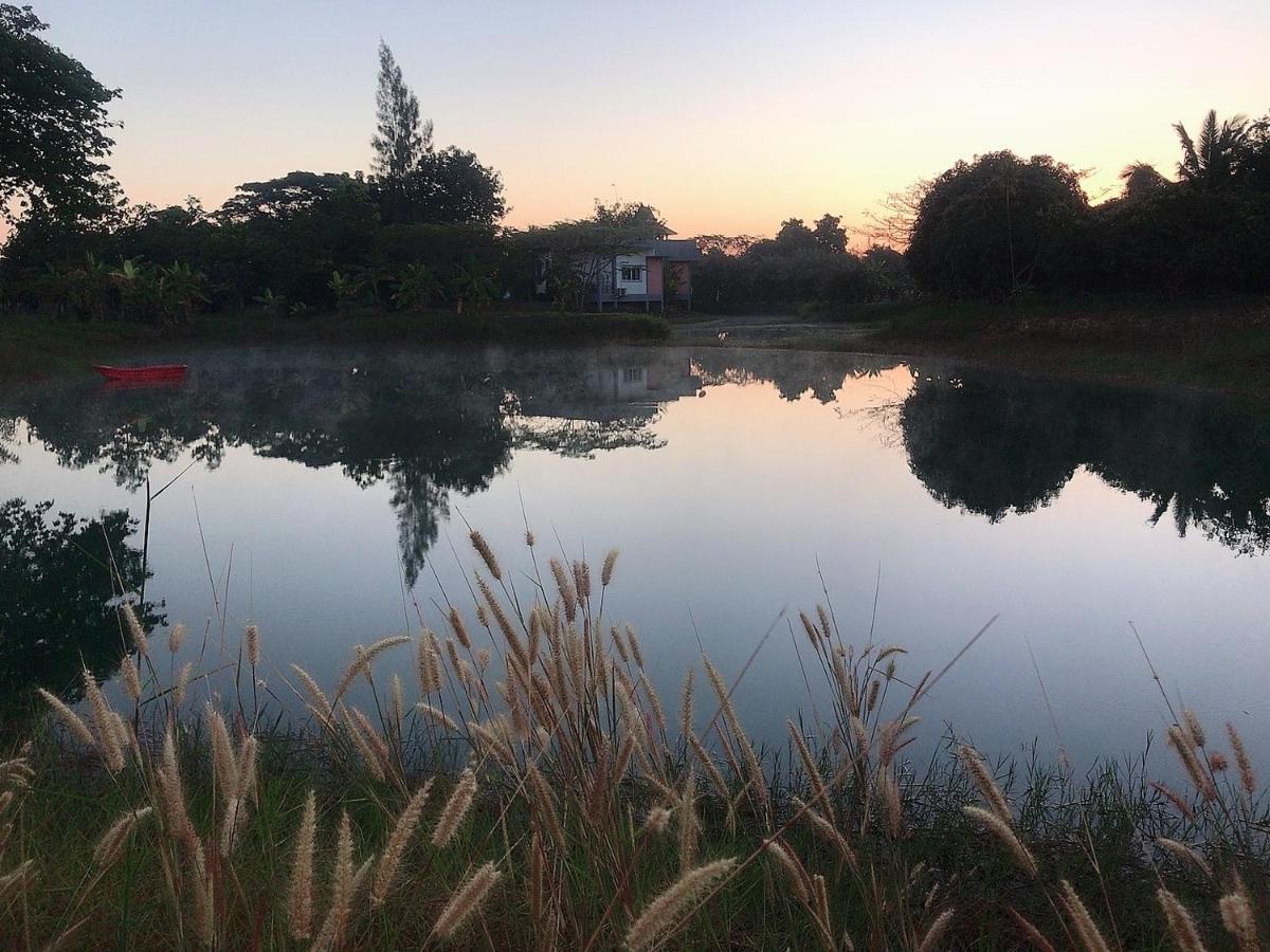 Ok Farm Resort Det Udom المظهر الخارجي الصورة