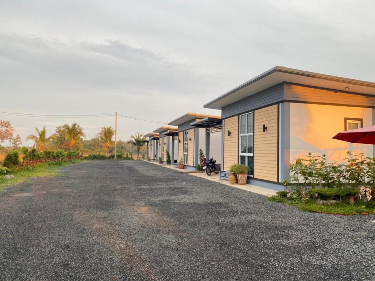 Ok Farm Resort Det Udom المظهر الخارجي الصورة