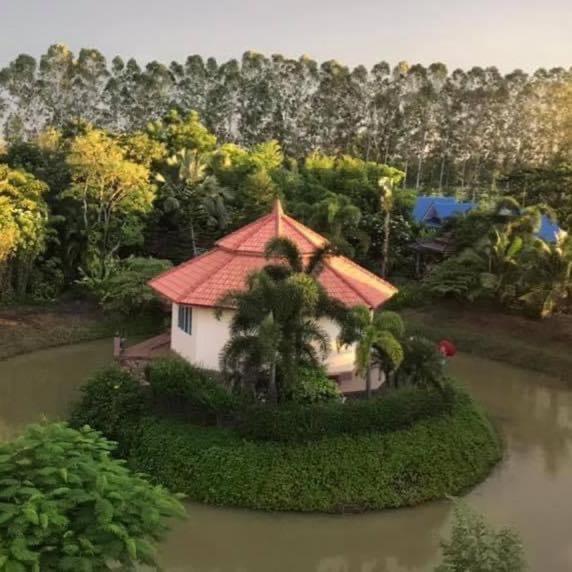Ok Farm Resort Det Udom المظهر الخارجي الصورة